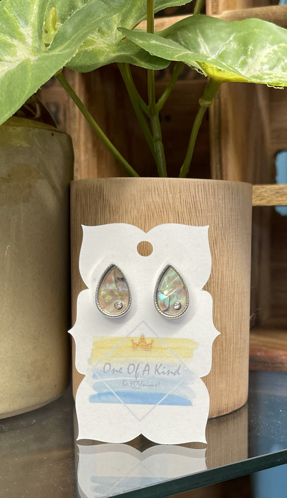 Mother Of Pearl Rhinestone Teardrop Stud Earrings