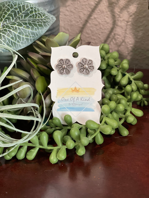 Metal Flower Stud Earrings