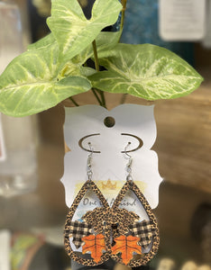 Wood Teardrop Leopard Leaves Earrings