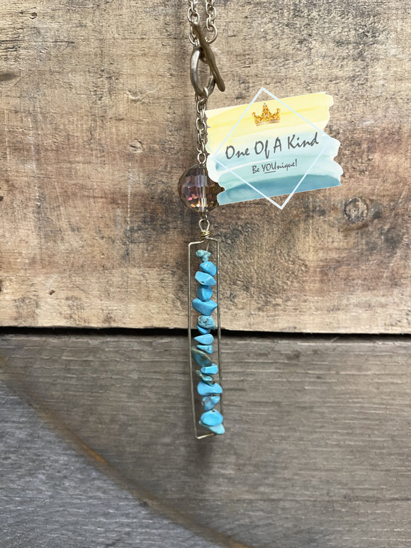 Chain and Turquoise Chip Pendant Necklace